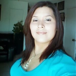 Meet your Posher, Dania